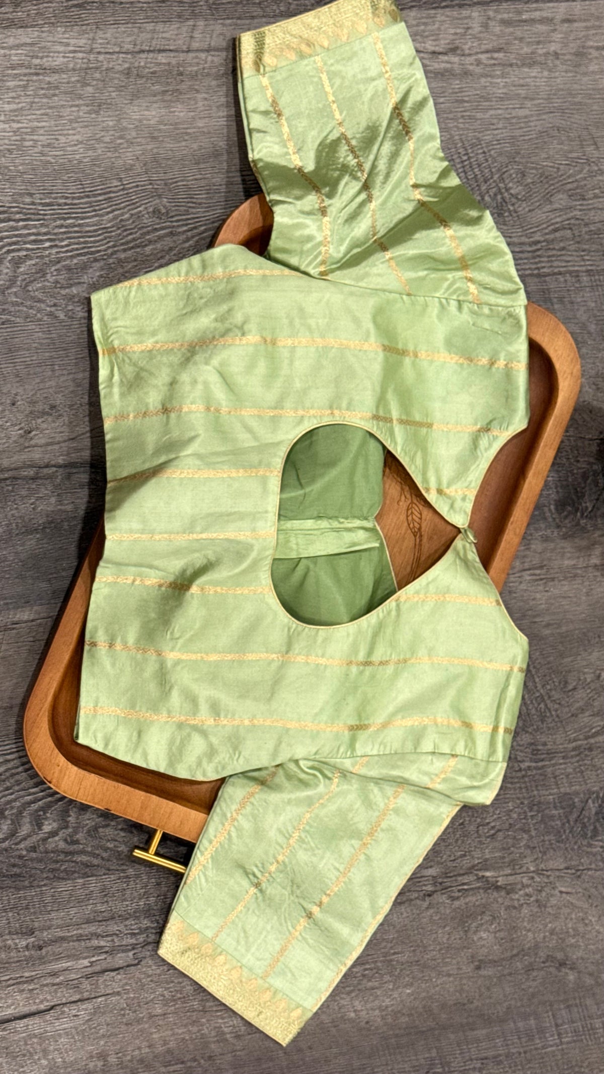 Pune silk in olive green