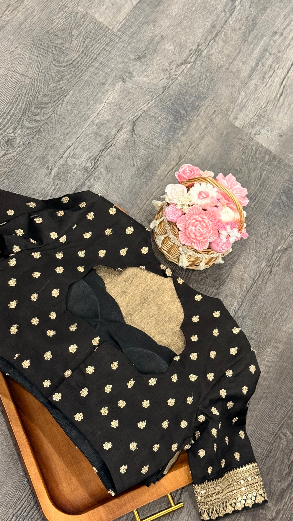 Organza with tissue skirt border in black