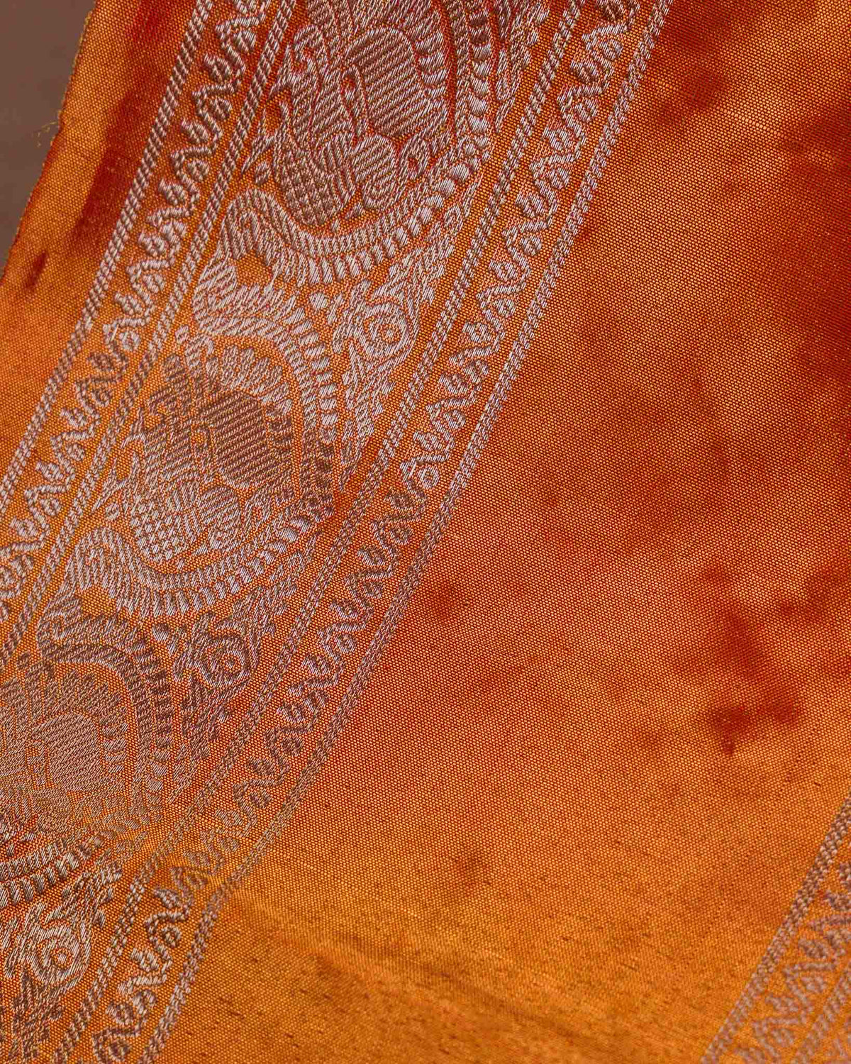 Olive Green & Rust Muniya Border Pure Tissue Gadwal