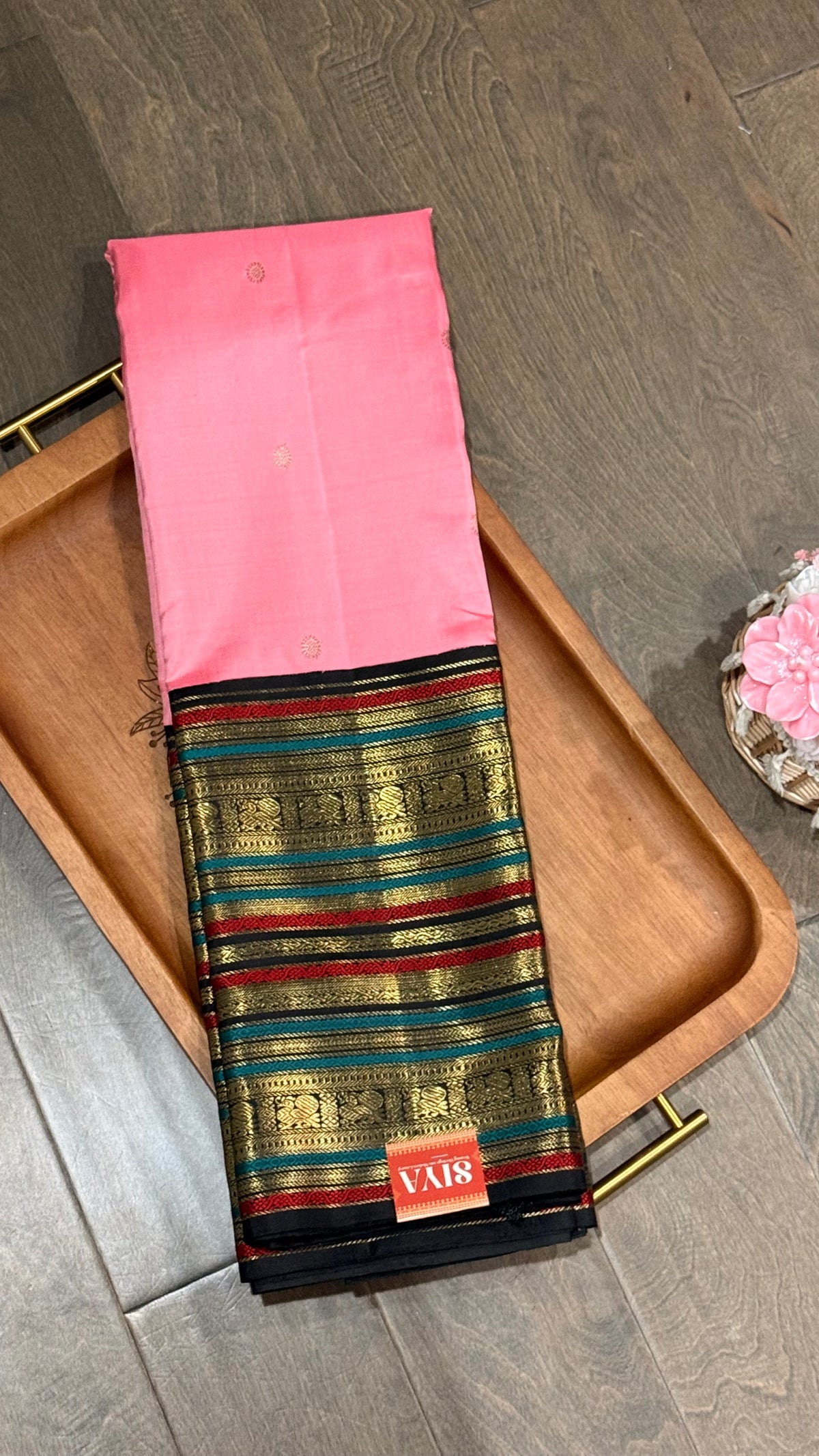Pure zari kanjivaram with rich border in black