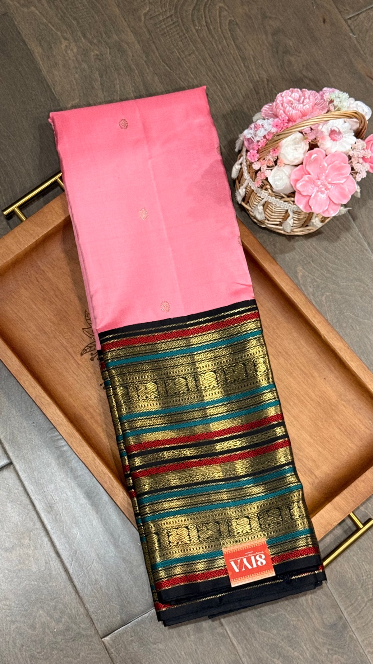 Pure zari kanjivaram with rich border in black
