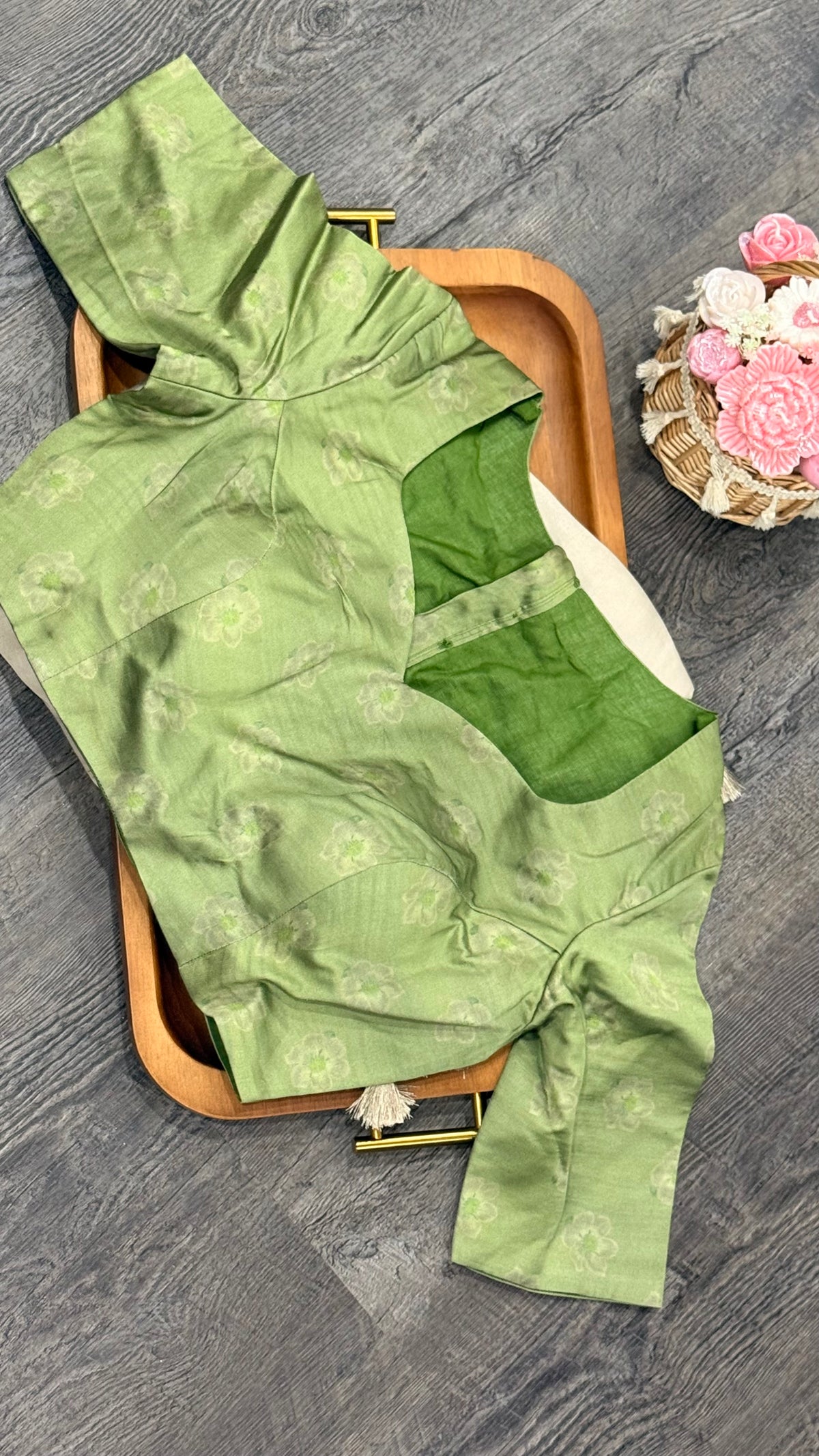 Modal silks with digital print and tissue pallu