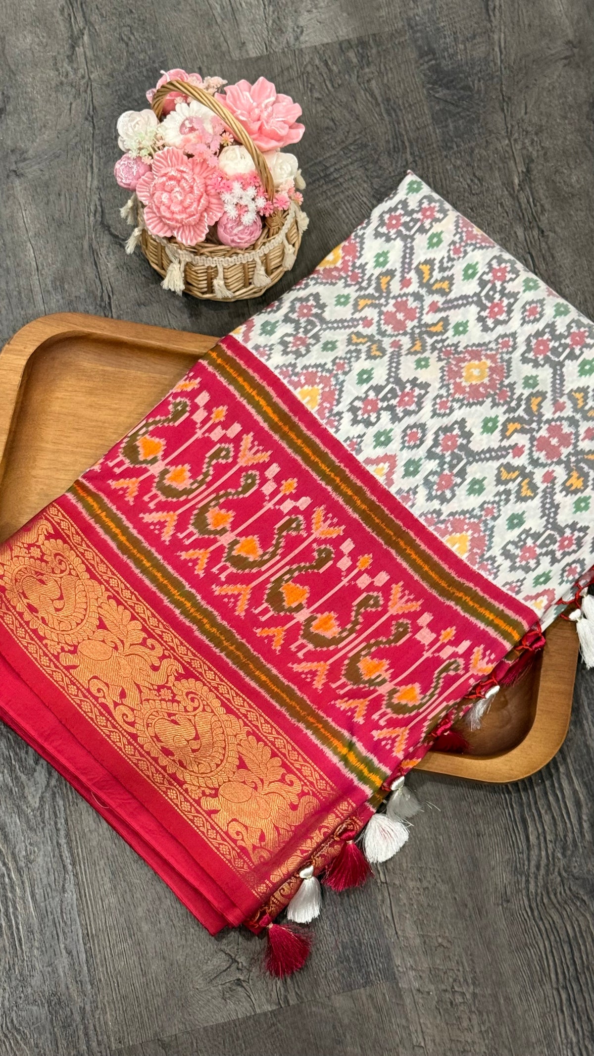 Pure Ikkat with Kanchi border