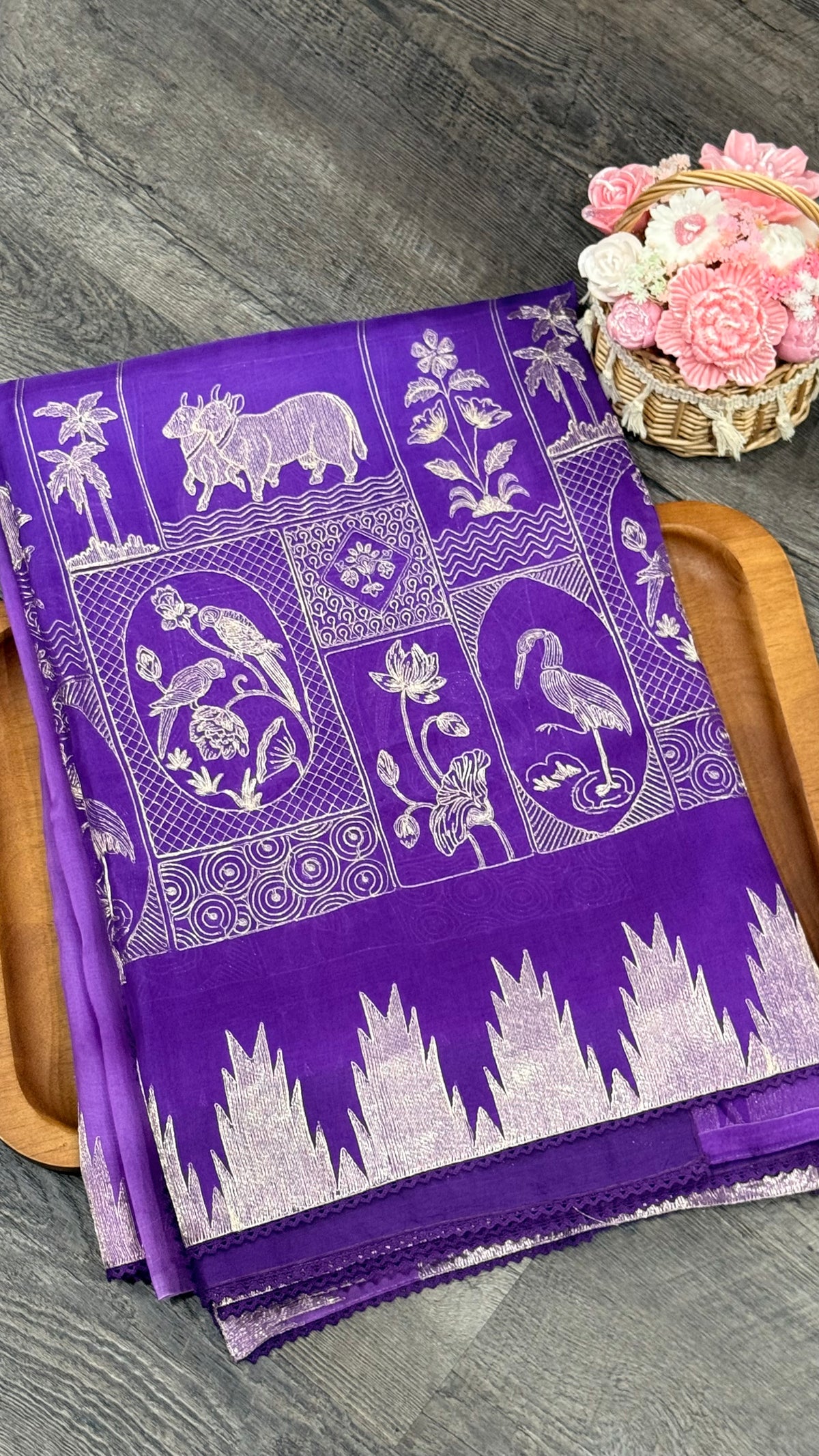 Pure organza with pichwai embroidery in ombré pattern
