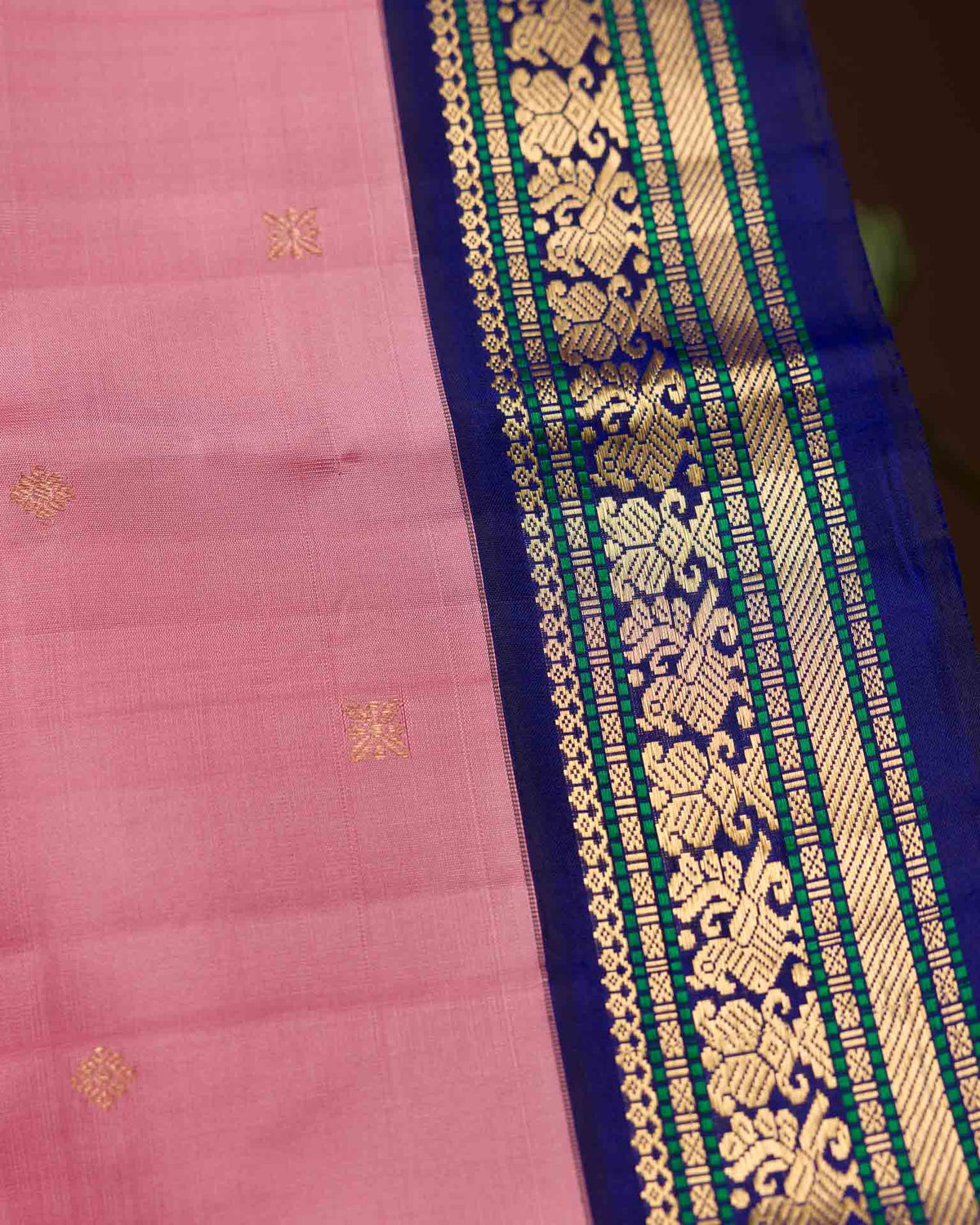 Pure 2gm kanjivaram in light onion pink and blue