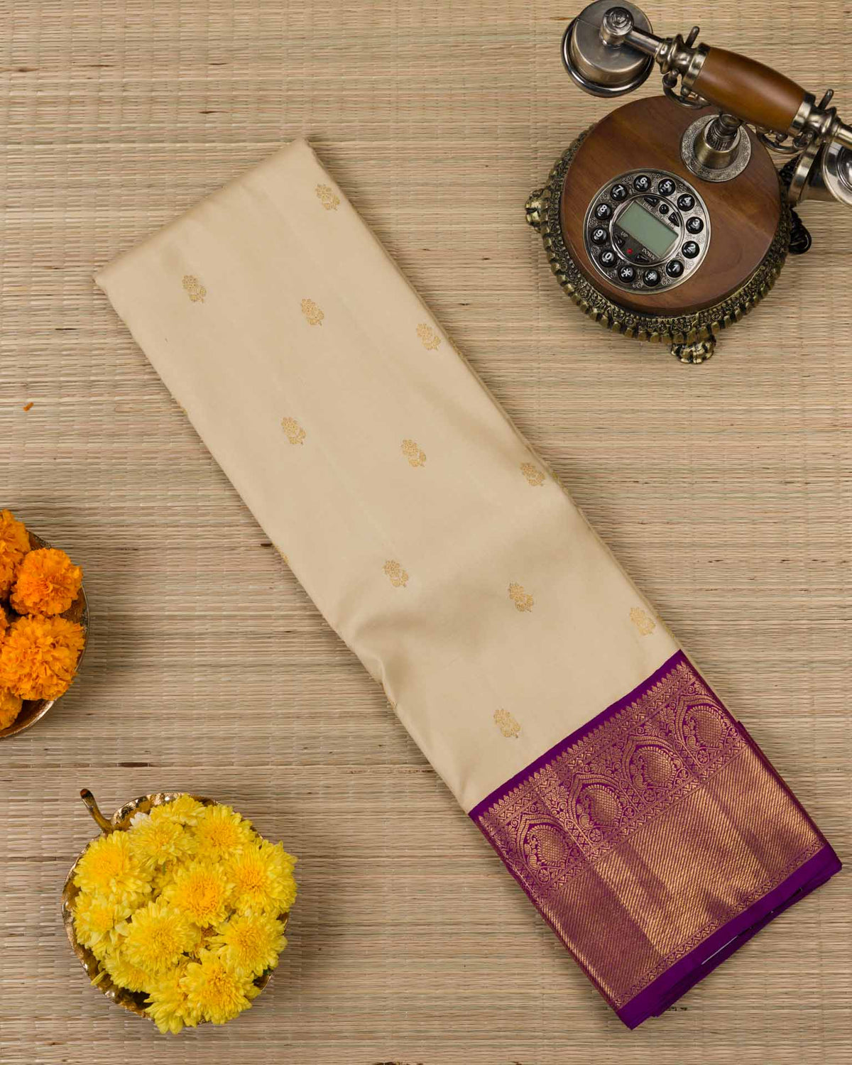 Pure 2gm kanjivaram in beige and purple