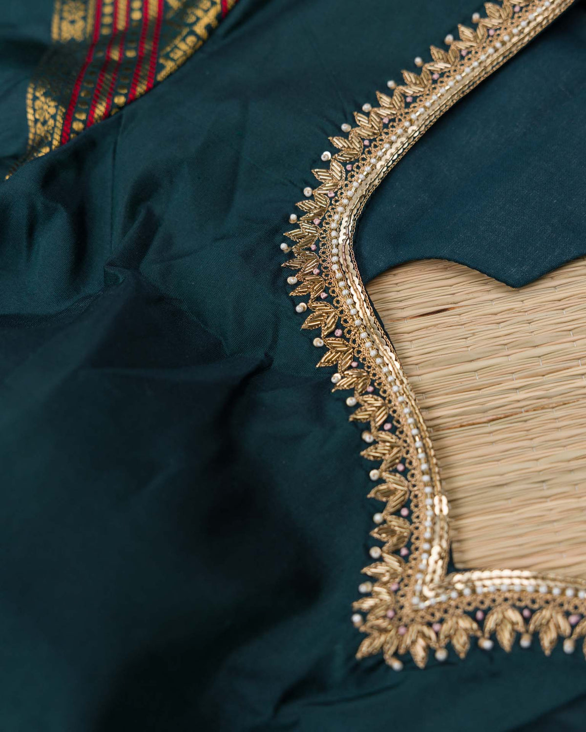 Pure real zari kanjivaram in 2gm in baby pink and peacock green