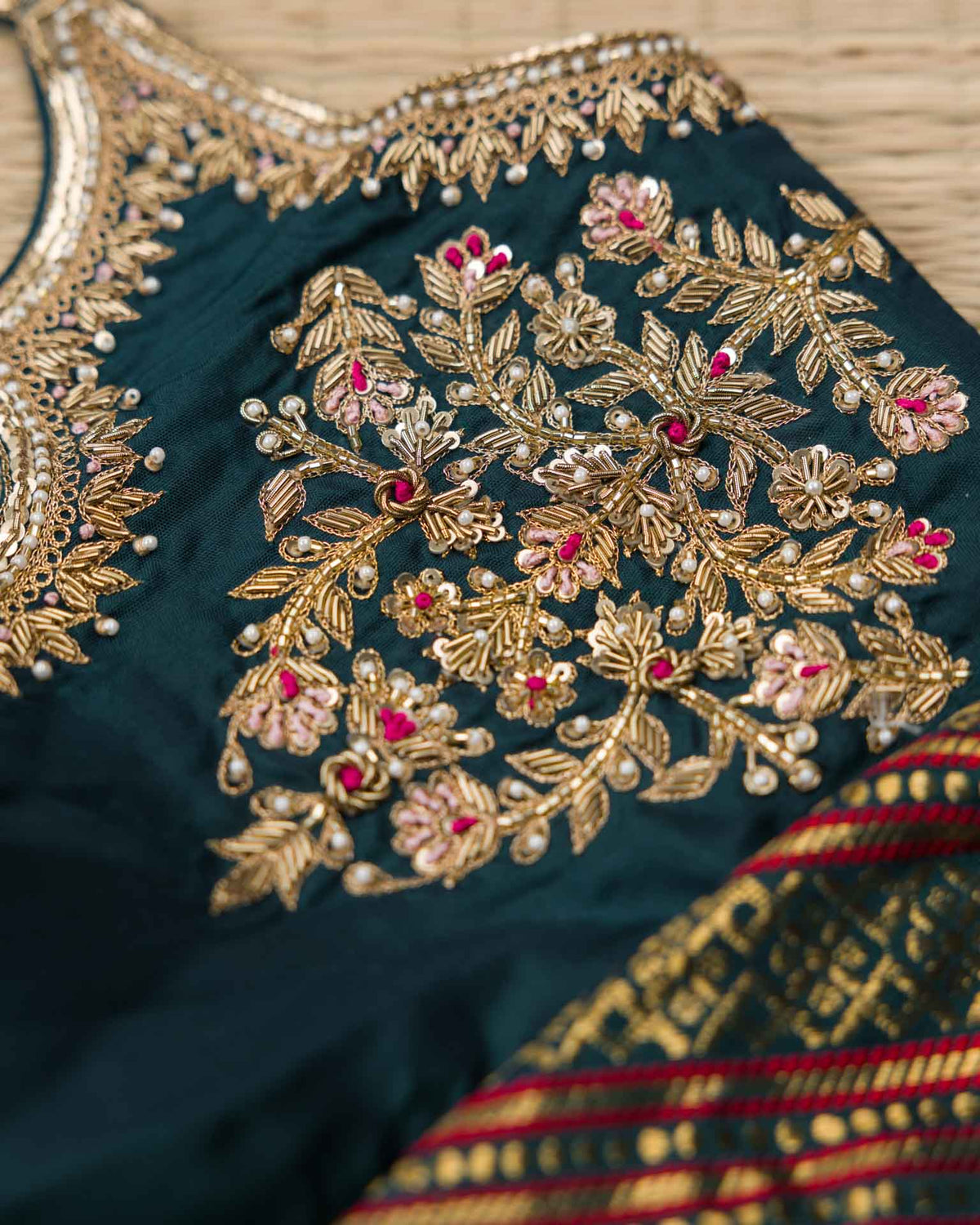 Pure real zari kanjivaram in 2gm in baby pink and peacock green