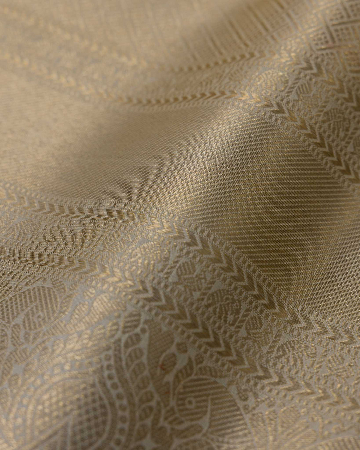 Classic Half-White & Green 1gm Kanjivaram with Maggam Blouse