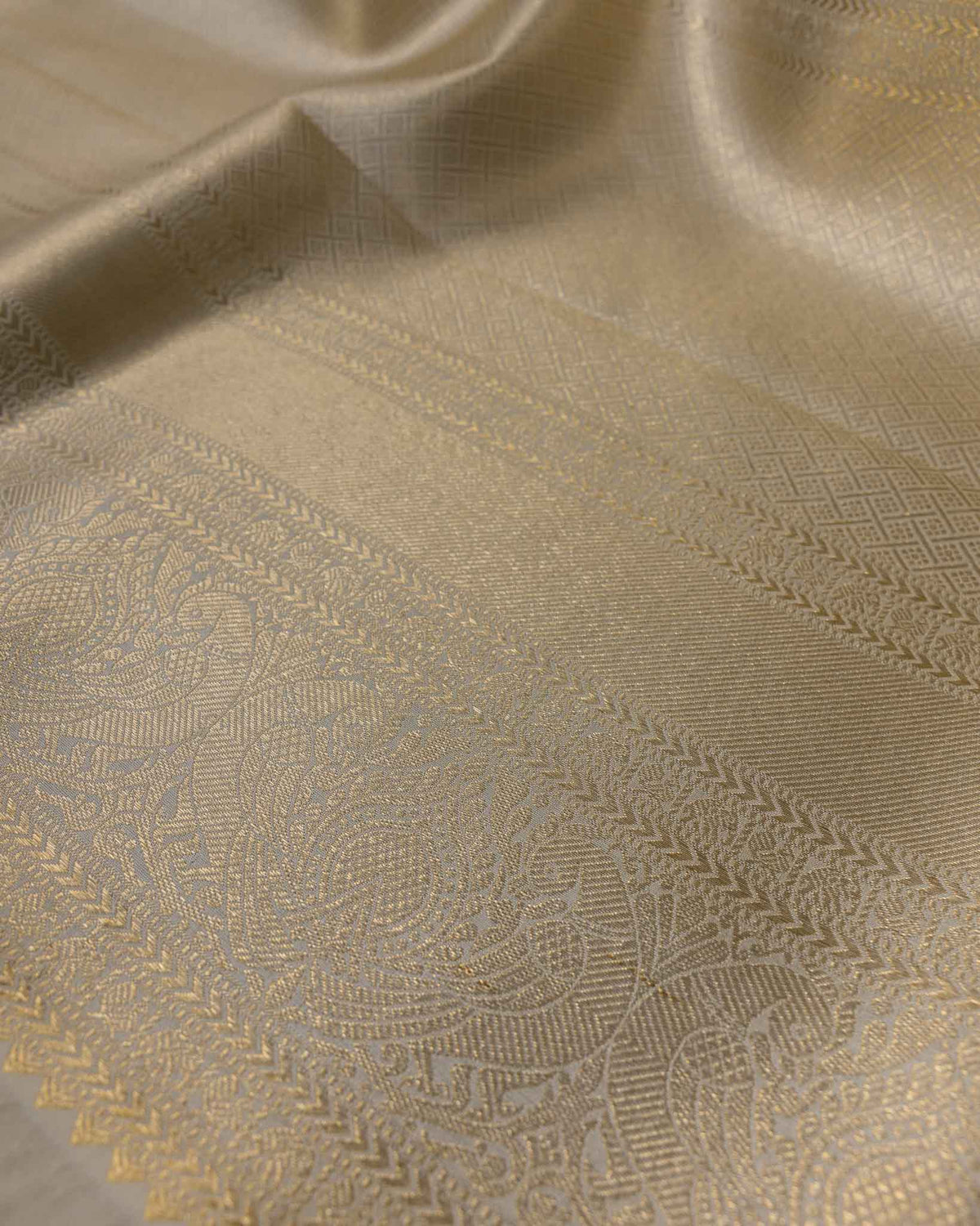 Classic Half-White & Green 1gm Kanjivaram with Maggam Blouse