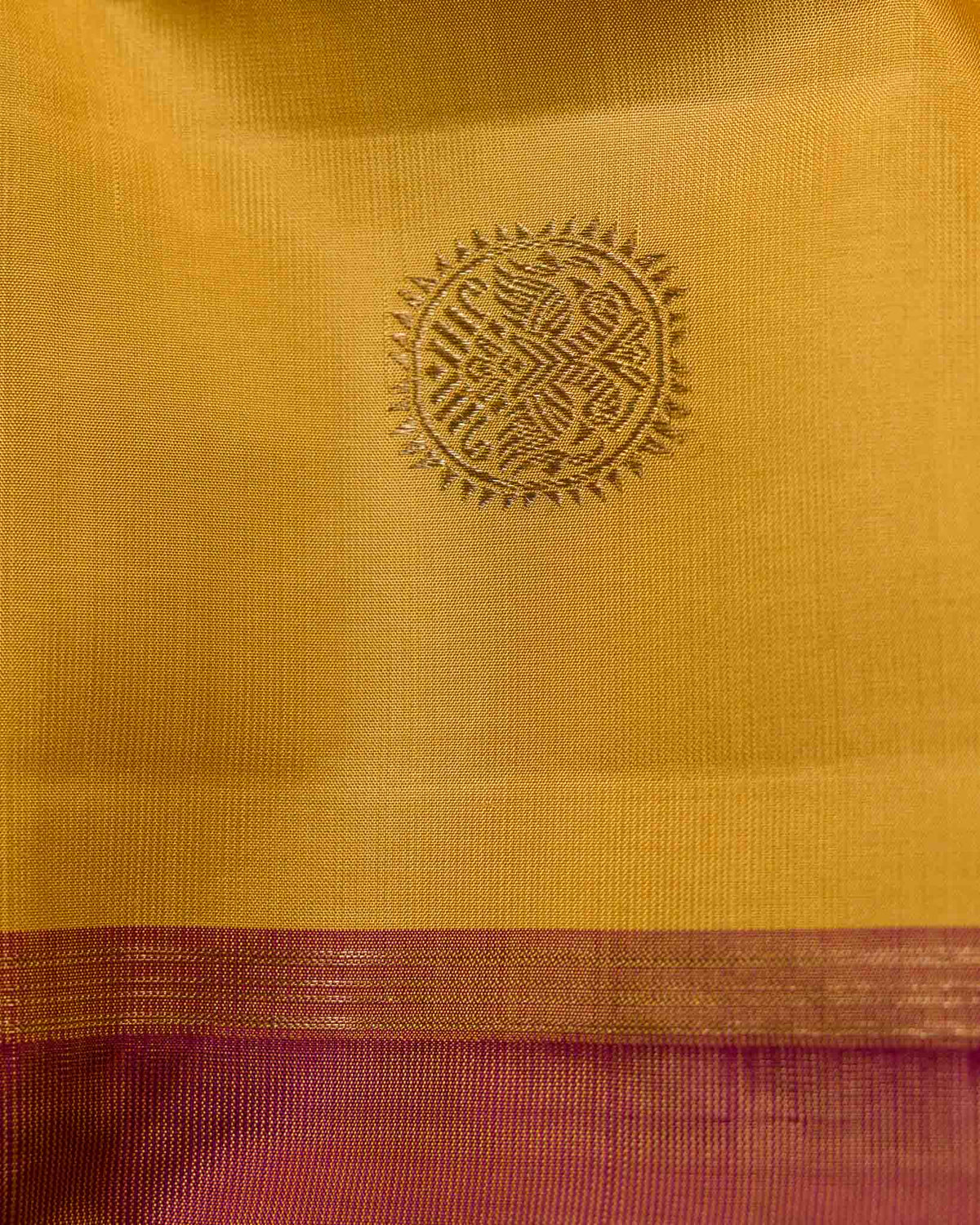 Yellow & Wine Gandaberunda Motif Pure zari Kanjivaram