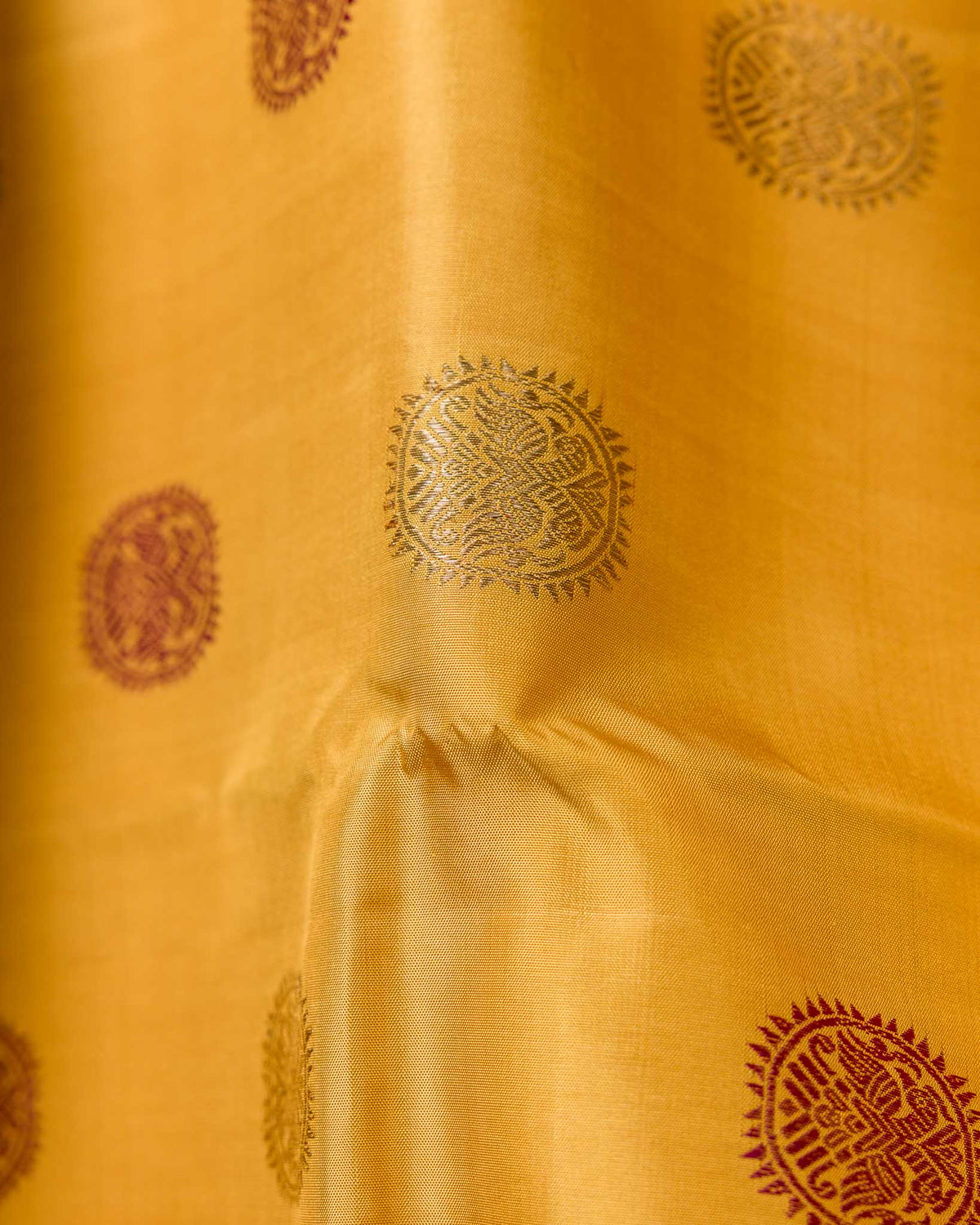 Yellow & Wine Gandaberunda Motif Pure zari Kanjivaram