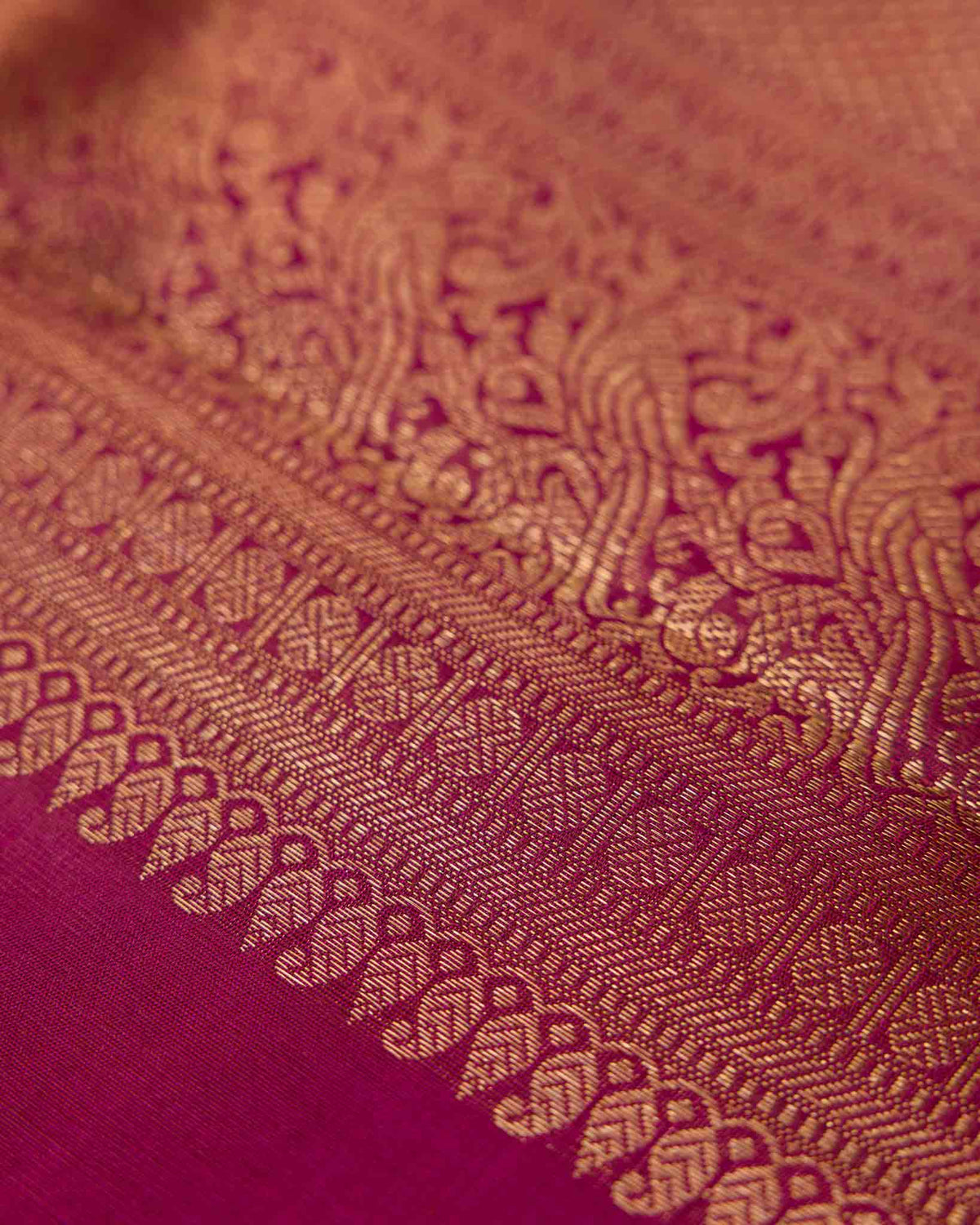 Yellow & Wine Gandaberunda Motif Pure zari Kanjivaram