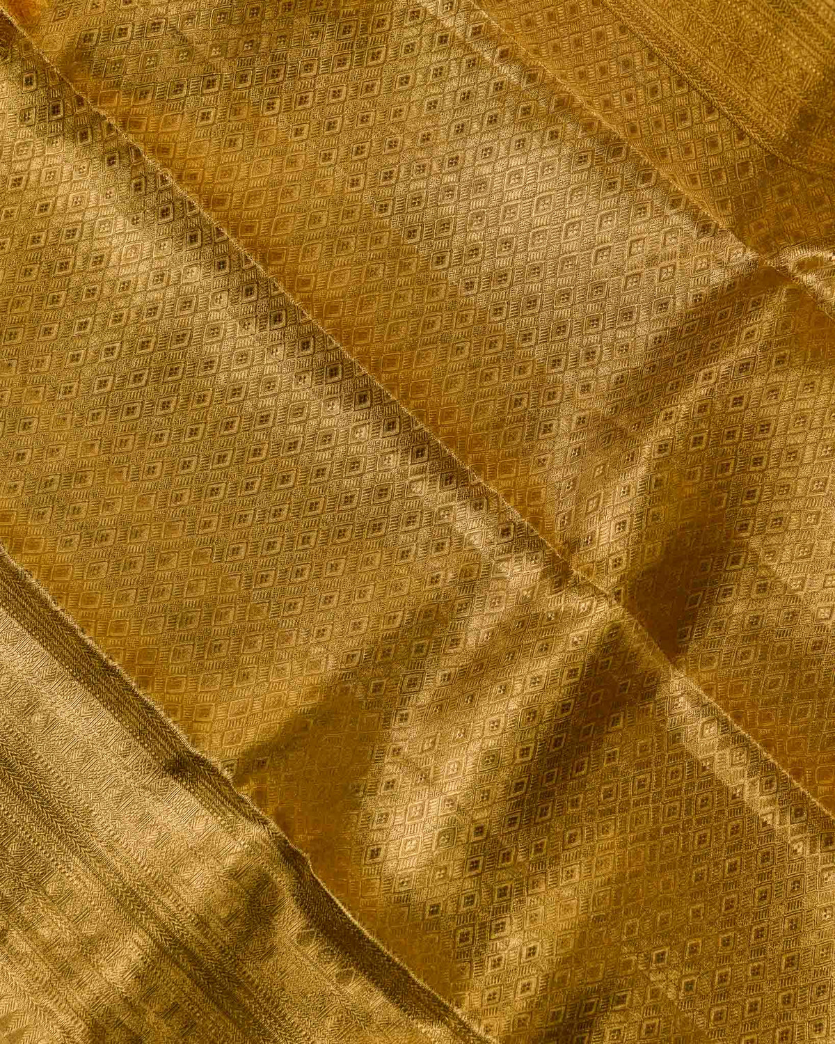 Grand Gold 2gm Zari Pure Kanjivaram