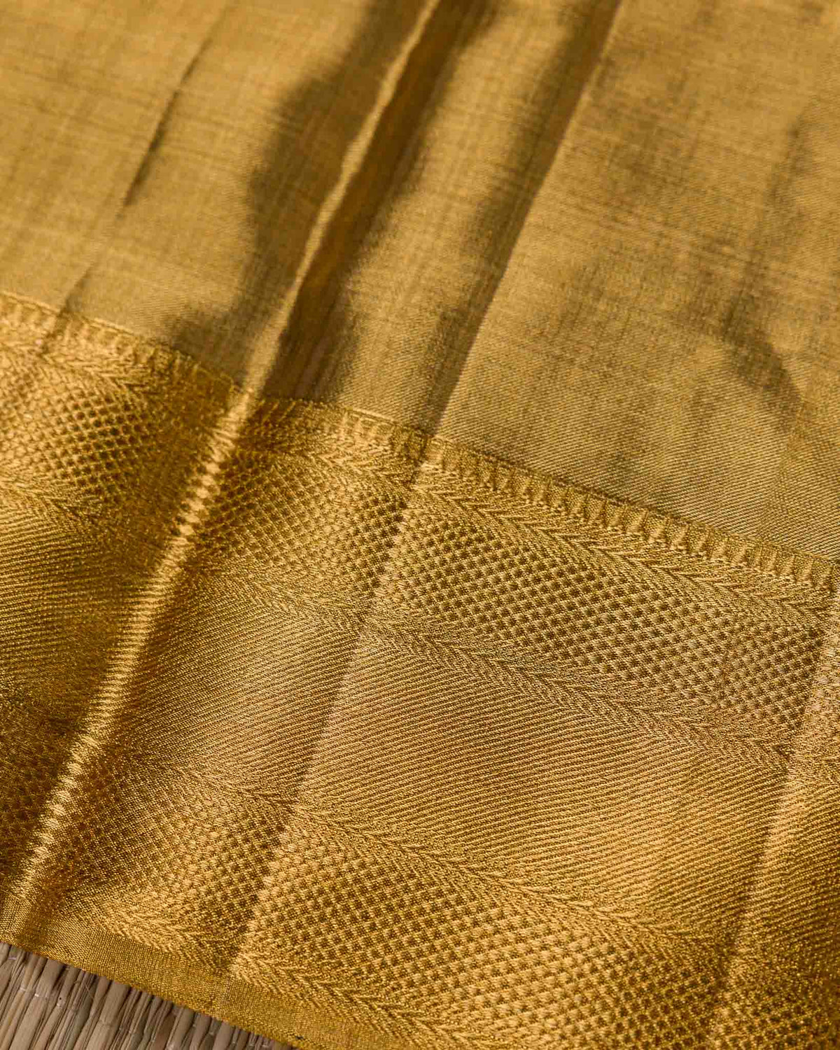 Grand Gold 2gm Zari Pure Kanjivaram