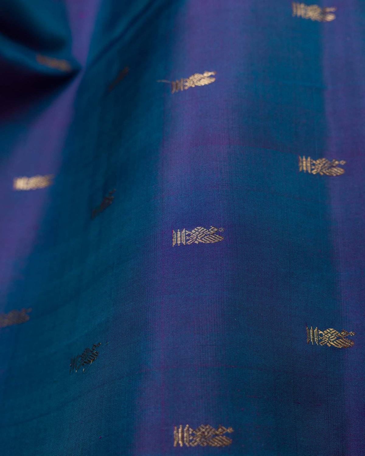Peacock Blue Dual-Tone 1gm Zari Kanjivaram with Maggam Blouse