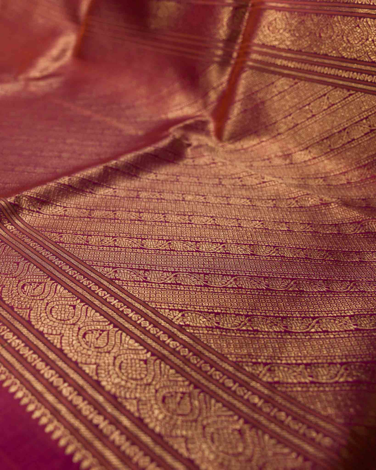 Peacock Blue Dual-Tone 1gm Zari Kanjivaram with Maggam Blouse
