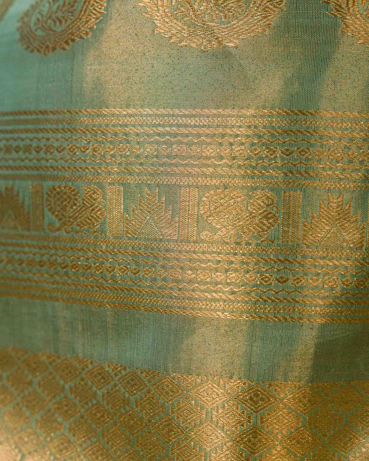 Pastel Green Pure Tissue Gadwal