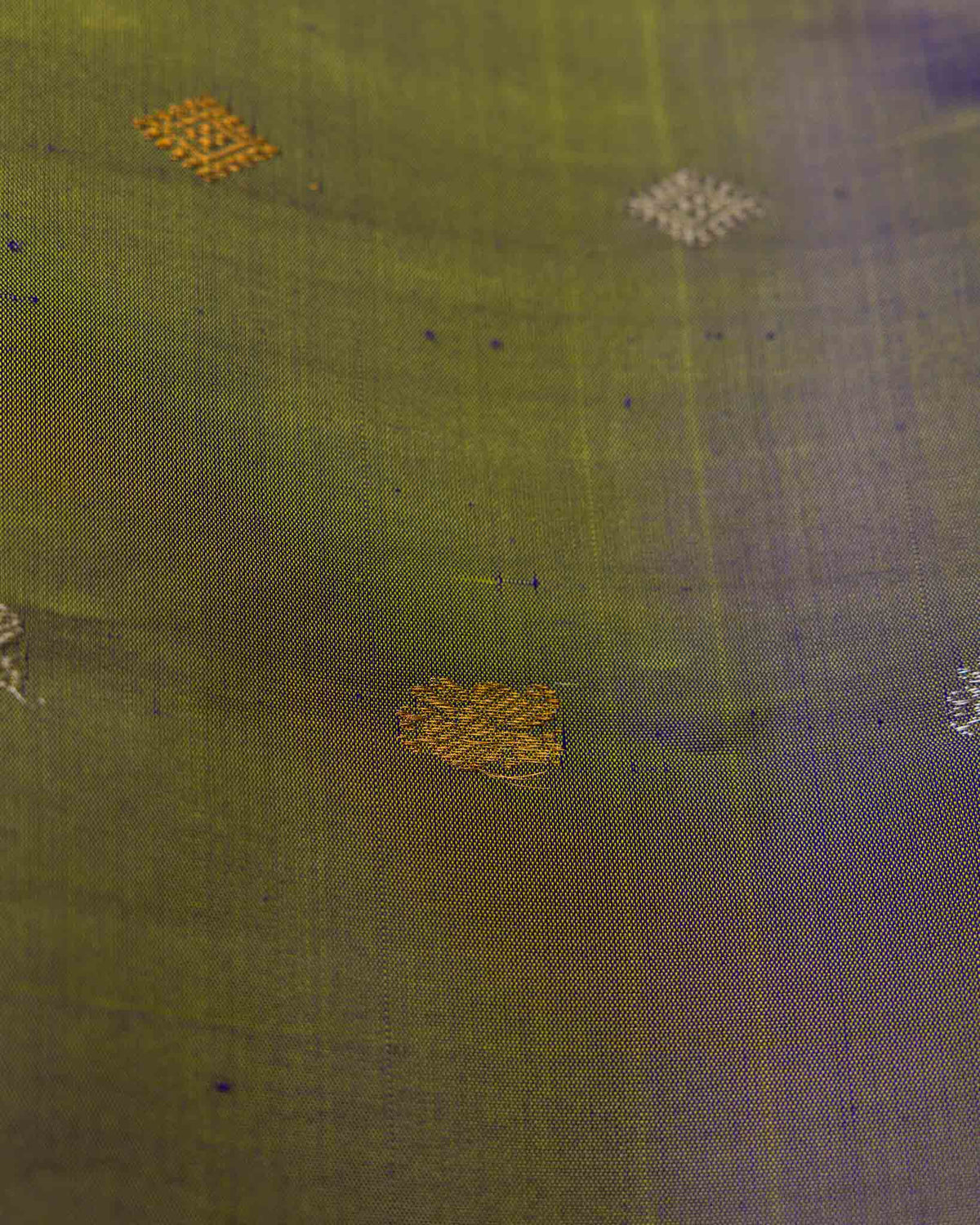 Olive Green & Rust Muniya Border Pure Tissue Gadwal