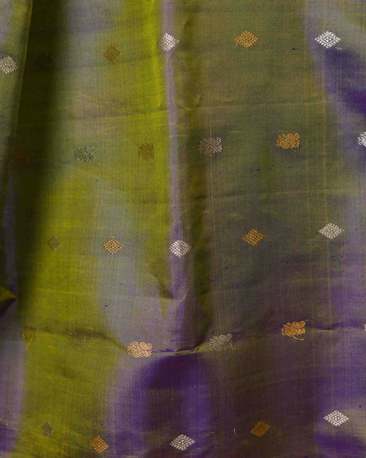 Olive Green & Rust Muniya Border Pure Tissue Gadwal