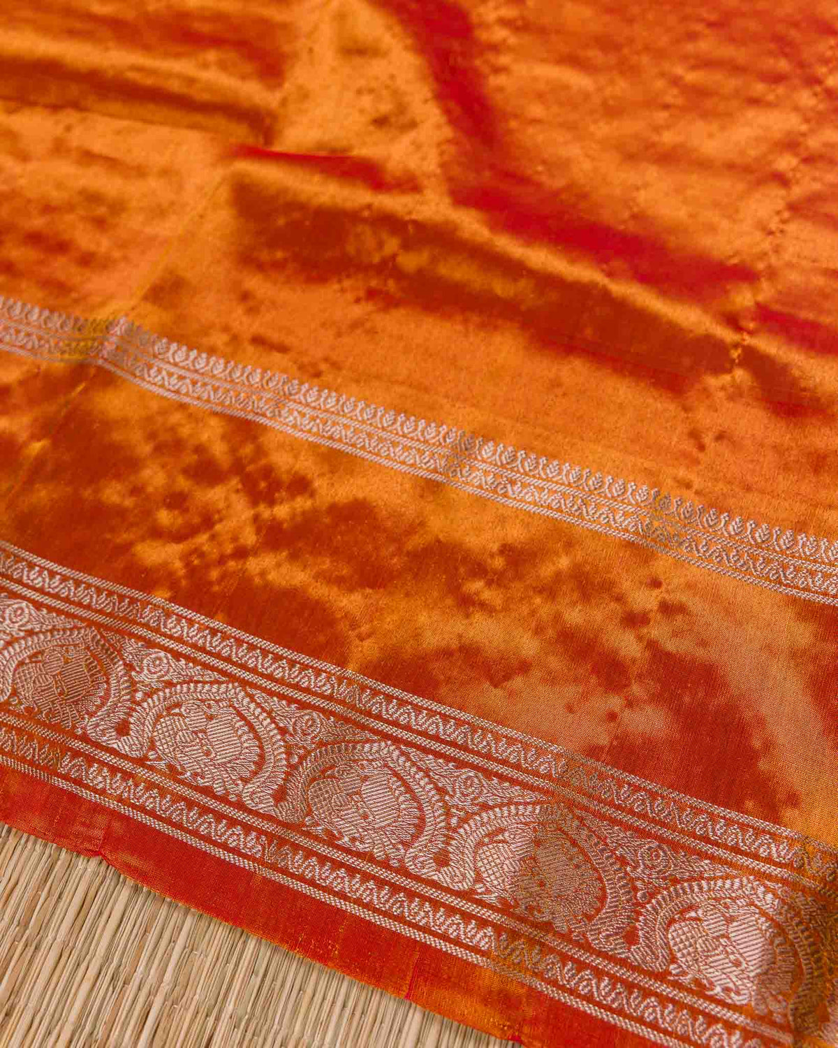 Olive Green & Rust Muniya Border Pure Tissue Gadwal