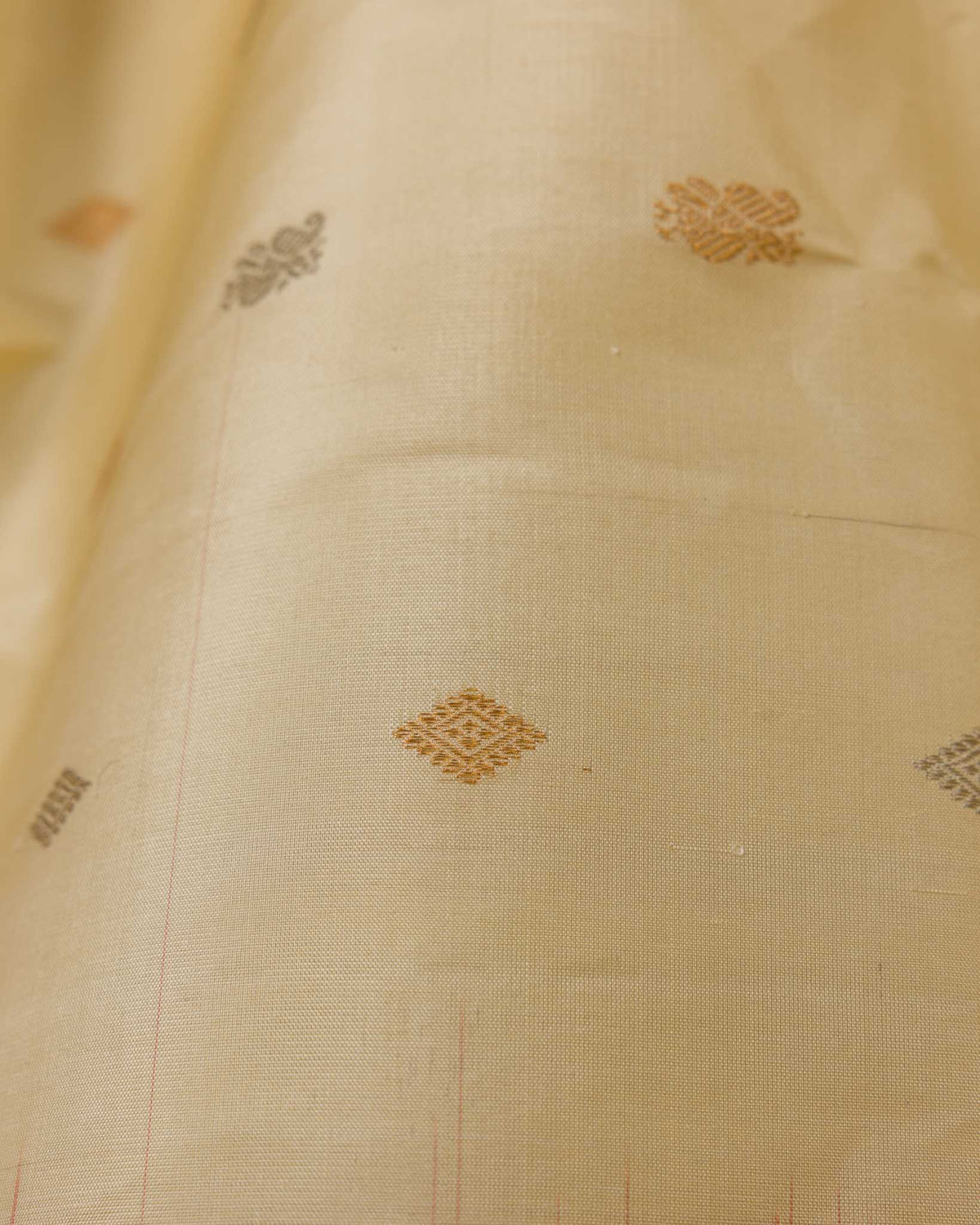 Beige & Rust Muniya Border Pure Tissue Gadwal