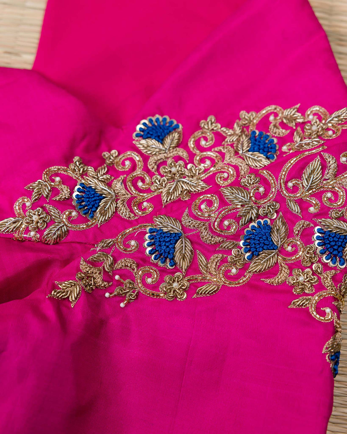 Peacock Blue & Rani Pink Dancing Motif 2gm Zari Kanjivaram