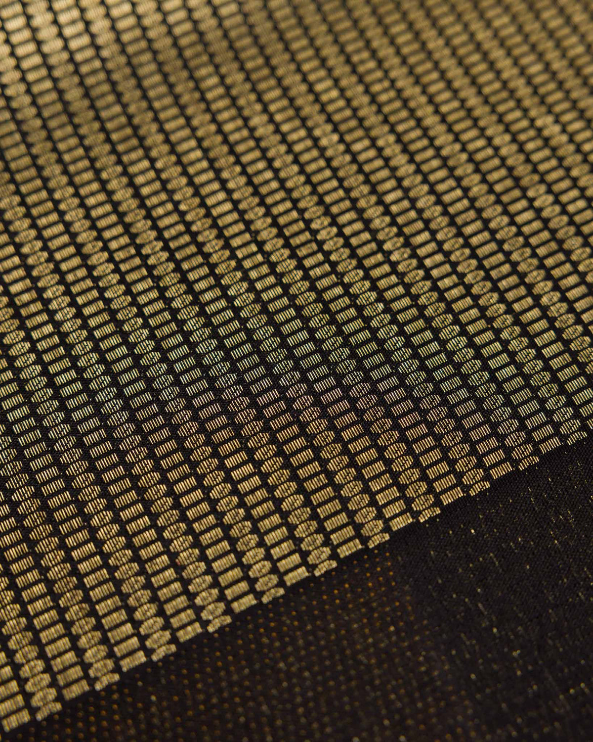 Black Contemporary Peacock Motif Kanjivaram