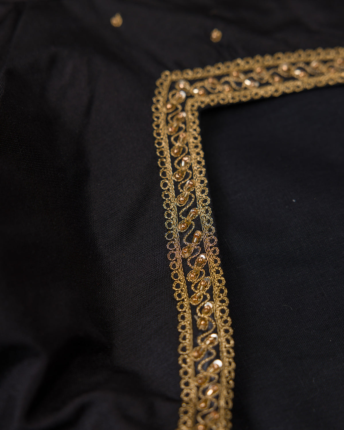 Lavender & Black Pure Handloom Gadwal