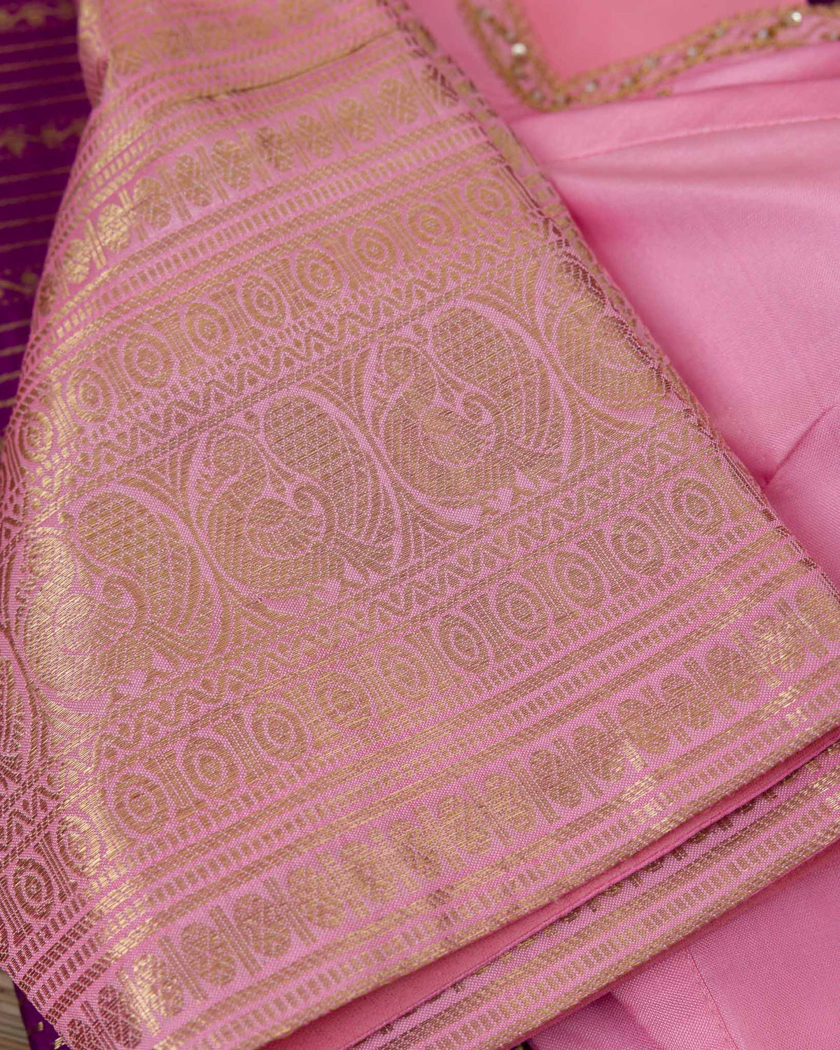 Pure Kanjivaram with Veldhari Weave & Maggam Blouse