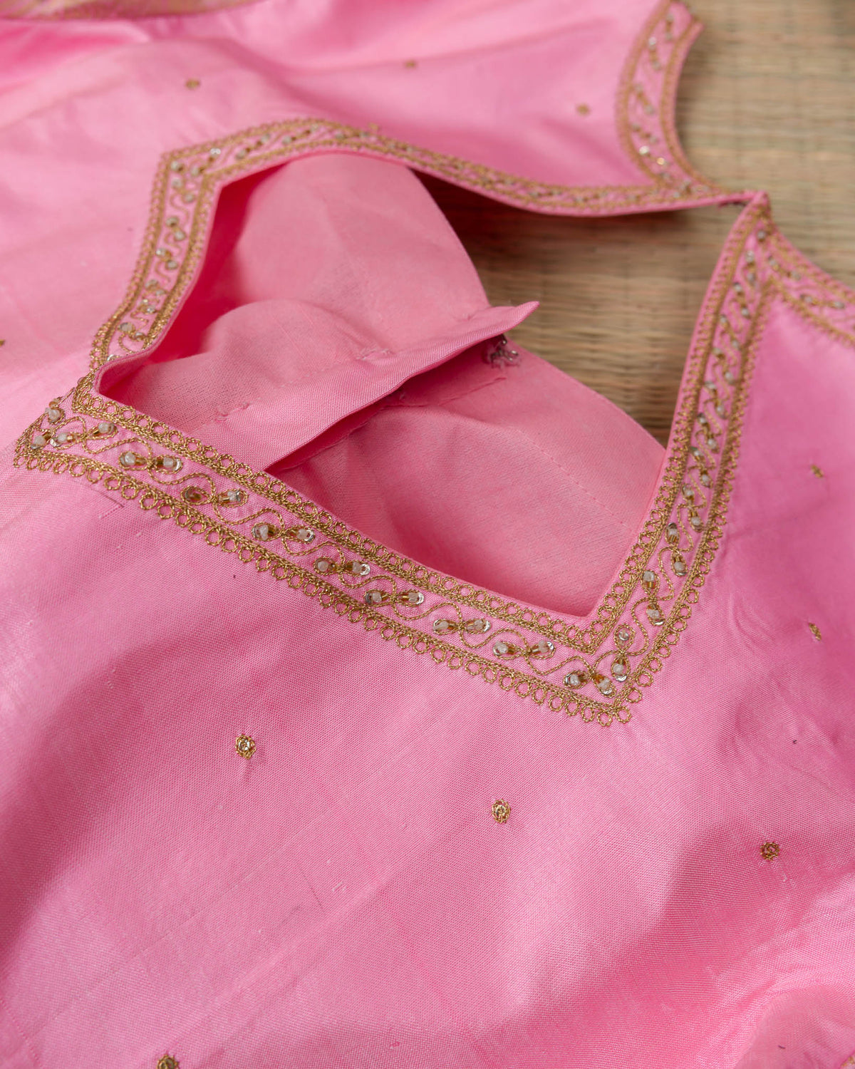 Pure Kanjivaram with Veldhari Weave & Maggam Blouse