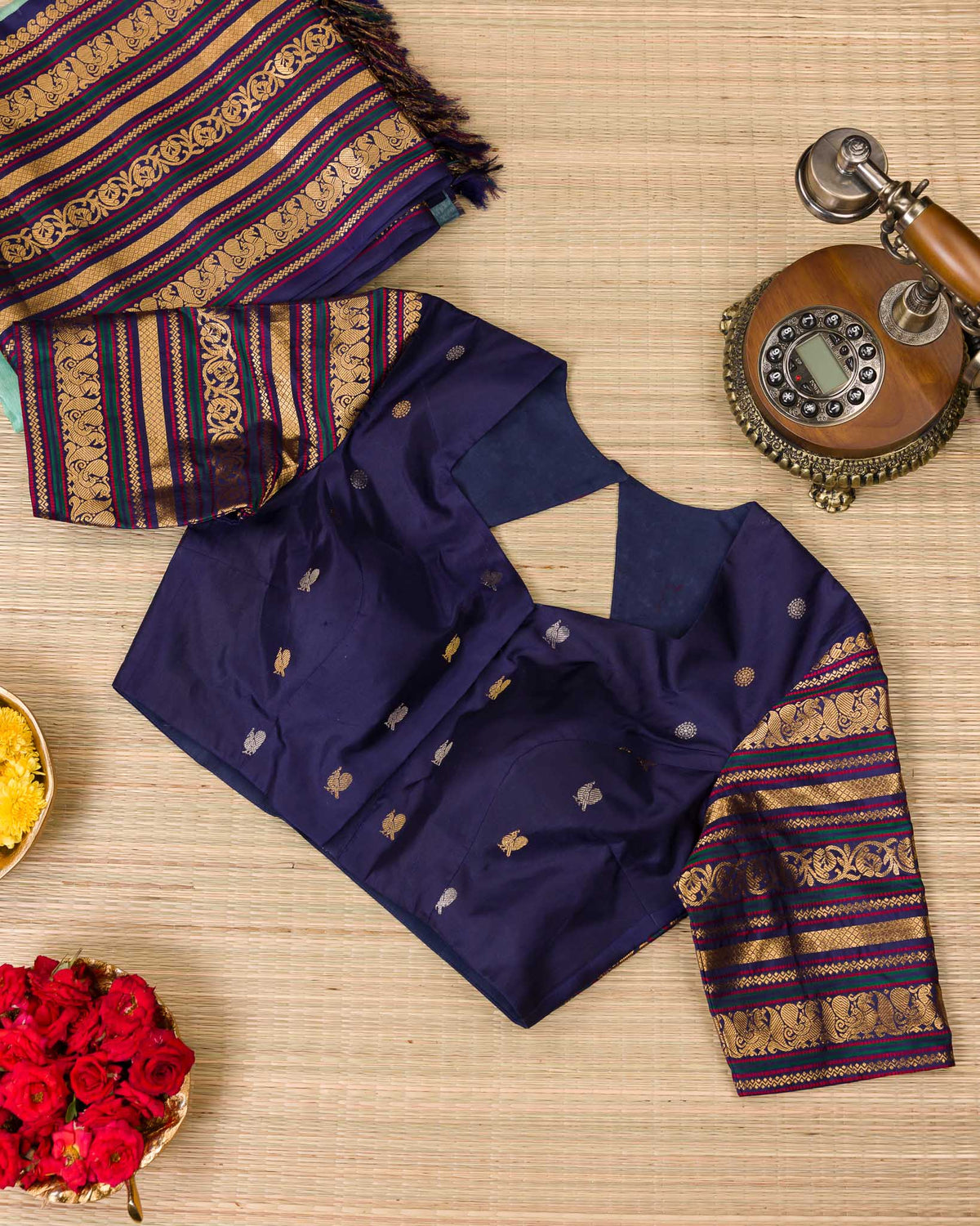 Aqua Blue & Navy Pure Tissue Gadwal with Varasapeti Border