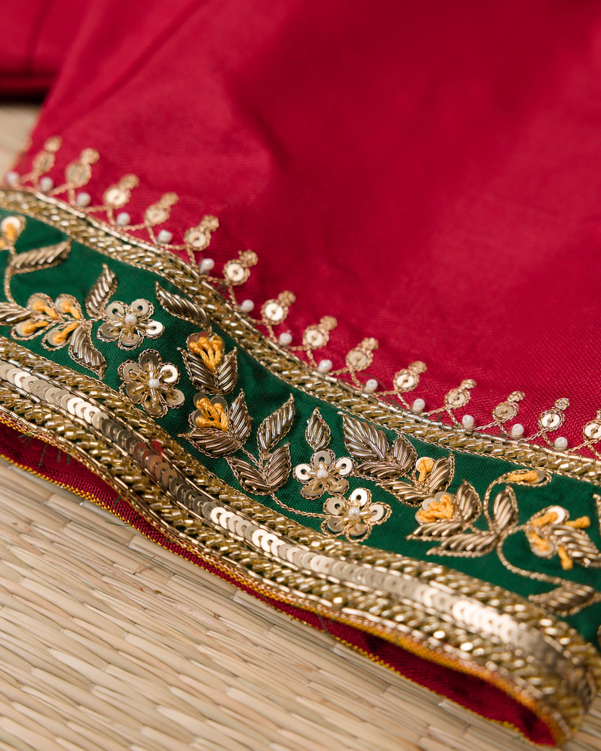 Green & Red Single Weave Patola Saree