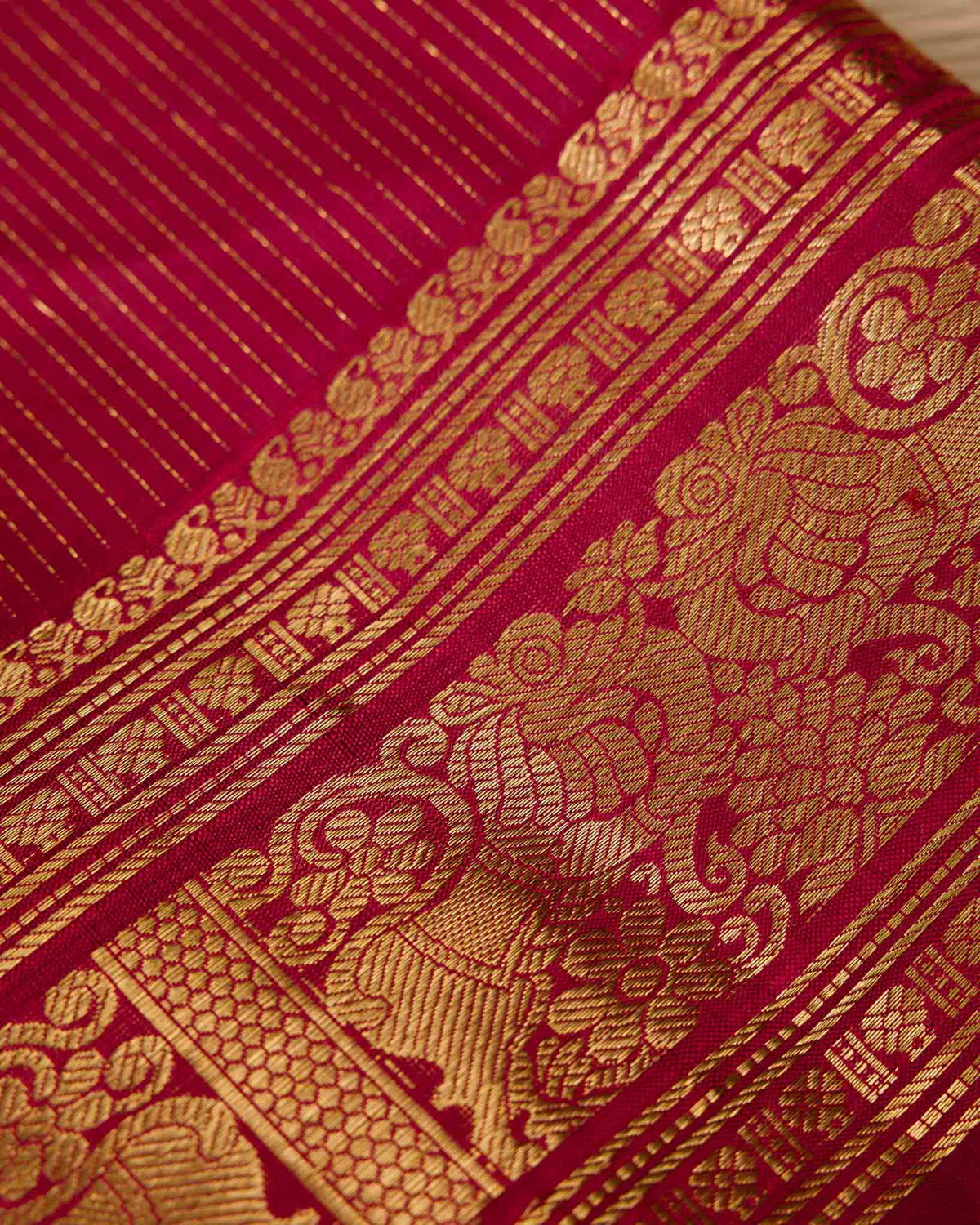 Deep Red-Pink Vairavoosi Kanjivaram