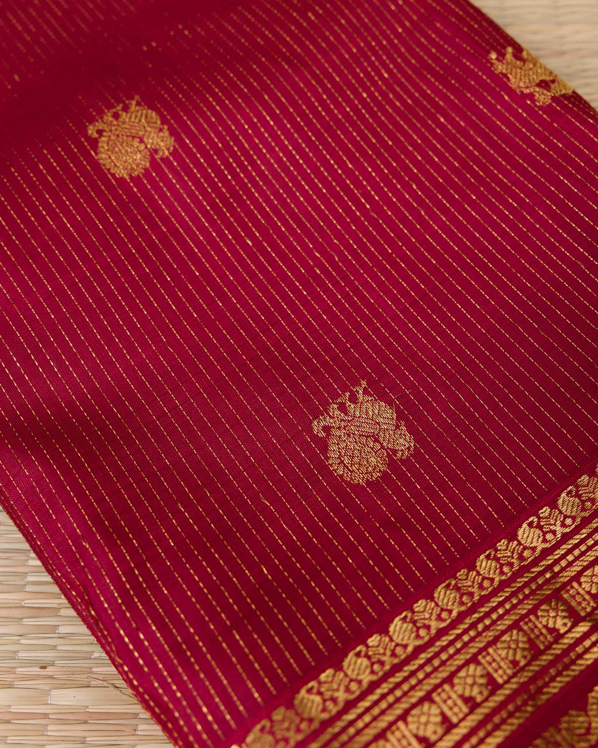 Deep Red-Pink Vairavoosi Kanjivaram