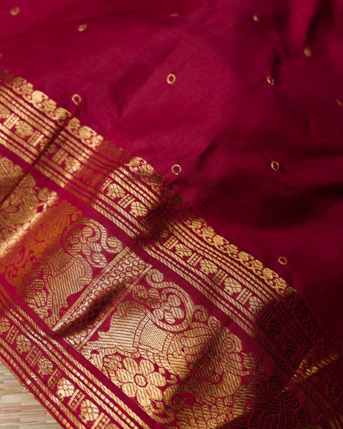 Deep Red-Pink Vairavoosi Kanjivaram