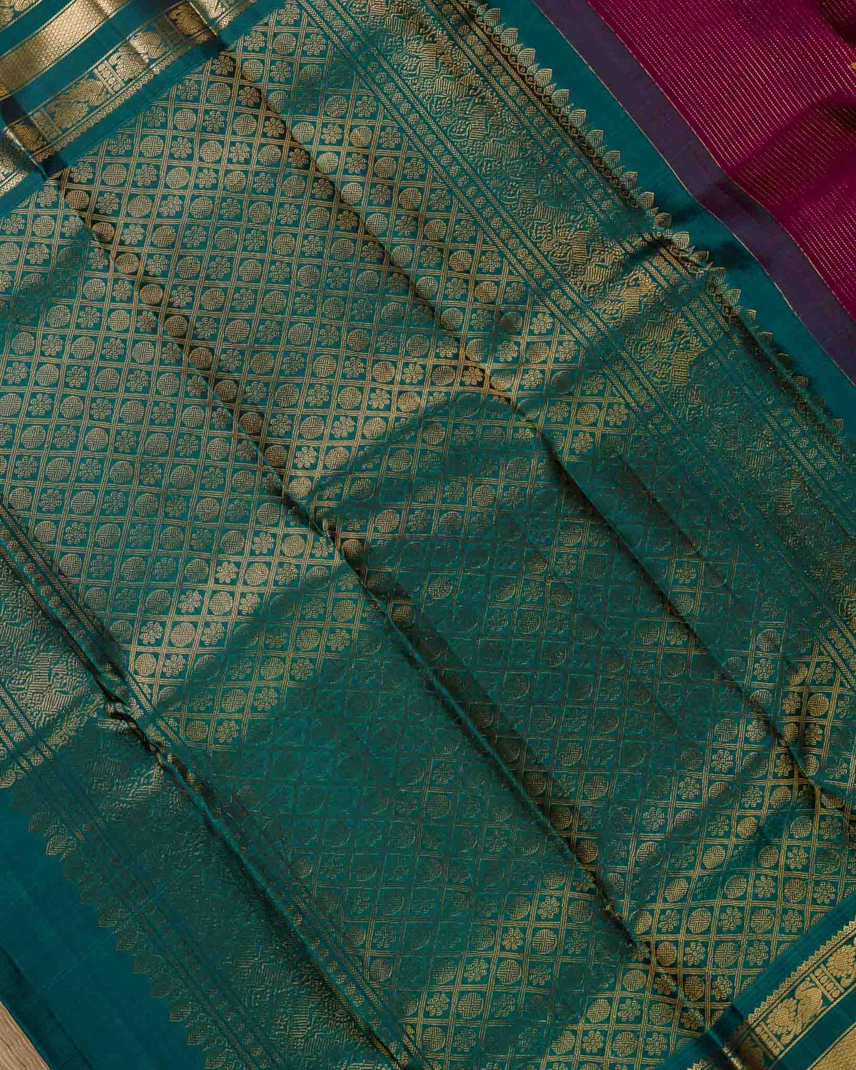 Magenta Pink & Green Kanjivaram – Vairavoosi with Varasapeti Border